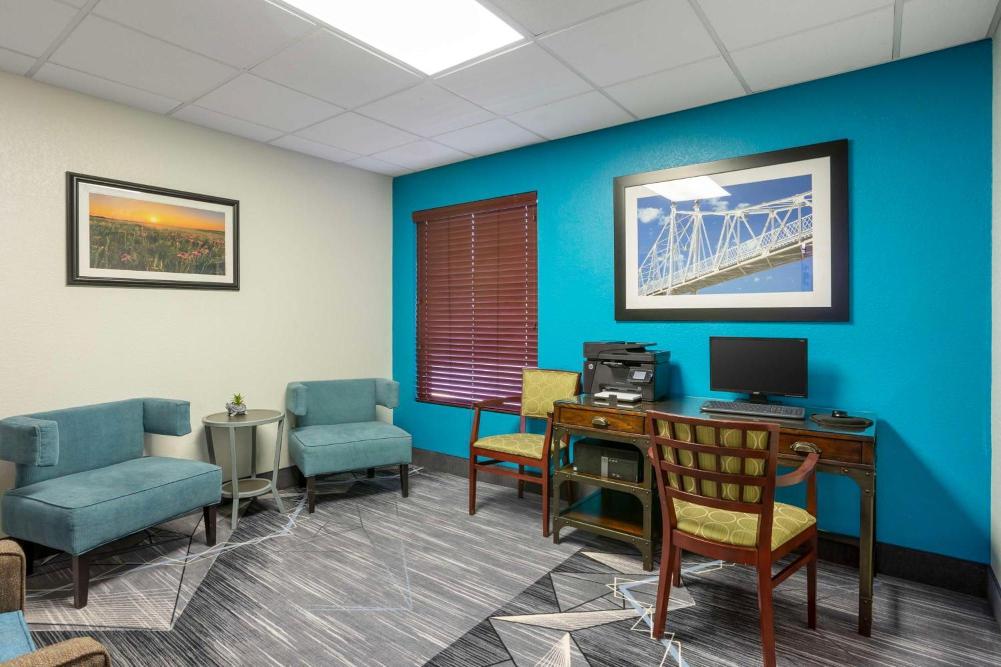 Best Western Plus Springfield Airport Inn Esterno foto
