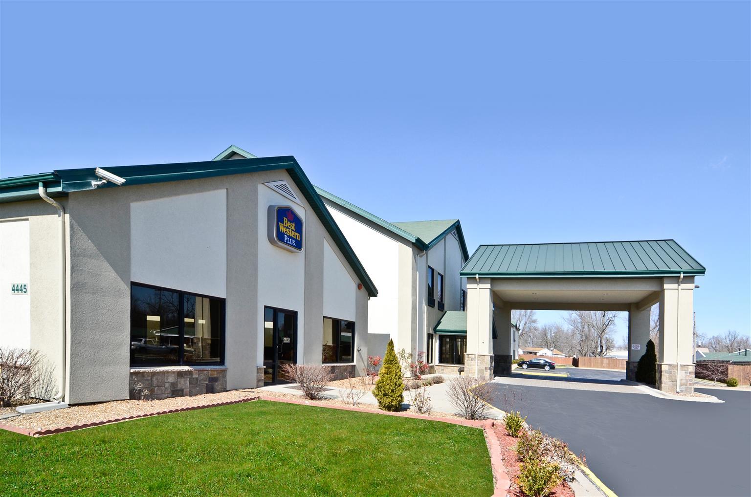 Best Western Plus Springfield Airport Inn Esterno foto